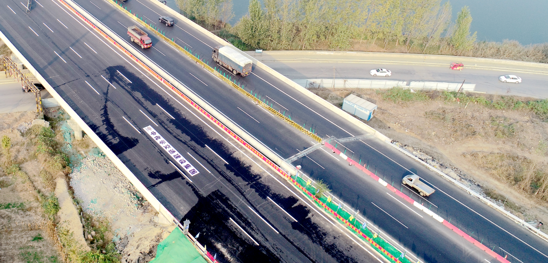 查看(kàn)源圖像