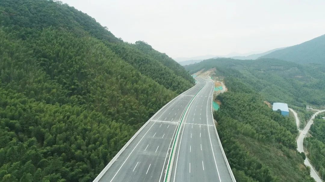 查看(kàn)源圖像