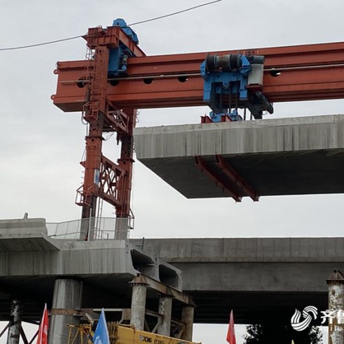 Precast beam factory of section II of section VI of Laiwu Linyi widening section of Beijing Shanghai Expressway